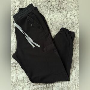 FIGS Black Scrub Pants